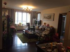 电梯房,桂林路站,两房朝南,客厅朝西,全明户型。