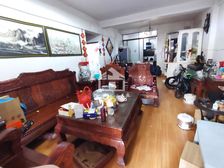 锦绣江南南区 3房2厅72万