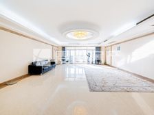 西城朱雀门322平南北通透顶层大宅 精装五居