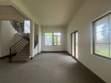 茶园新区 庆隆高尔夫柏翠庄四房460万