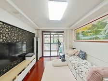 好户型来了,嘎嘎香3房格局,两房朝南带转角飘窗,带产权车位