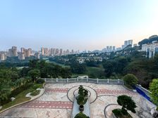 渝北保利高尔夫南向豪装别墅 8室3厅8卫 459平