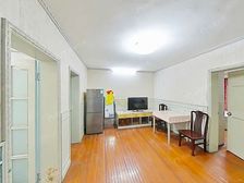 本人实拍,业主已打新,诚意出售此房,看房有钥匙,空间大。