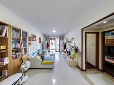 城市假日园 3 房 95 方