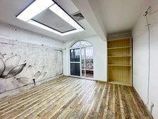 叠加洋房 融创理想城市 4室2厅 实用面积230平 看房约
