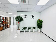 (朝南)200平精装 全落地玻璃窗 视野开阔 交通便利