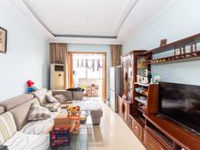 看房找小吴主做市实小本部,手里有大量底价房源了解周边欢迎咨询