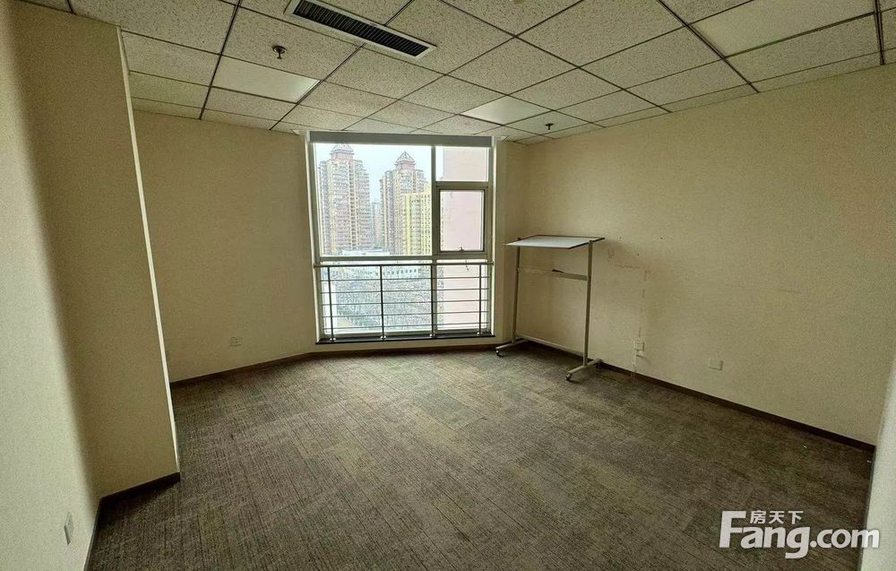 14号线望京站丨望京博泰大厦丨全新精装丨cbd特价三块几