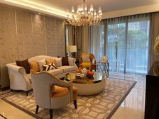 业主诚心出售,带产权车位,精装修交付,景观小区绿化,近地铁