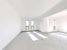 维科上院C区193平10楼,白坯大平层 中庭靠河东首边套全亮