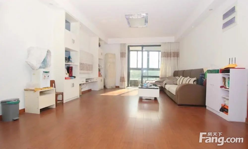 紫荆欣苑新上4房业主很诚心价格可以协商期待有缘人