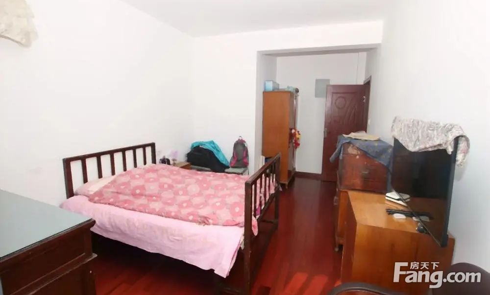 紫荆欣苑新上4房业主很诚心价格可以协商期待有缘人