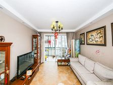 顶楼带阁楼上下面积一样+精装修拎包入住+看房随时+南北通户型