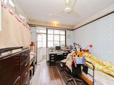 好楼层 位置佳 准电梯房 电梯费用已付 售后公房