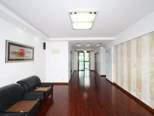 2008年品质小区,在卖的不多,税费各付,房东诚心出售