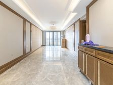 新出恒大御景 全新精装修未住 急卖 随时看房