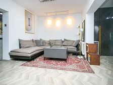 国贸 呼家楼地铁团结湖公园 南北通透中间层 95年带免费车位