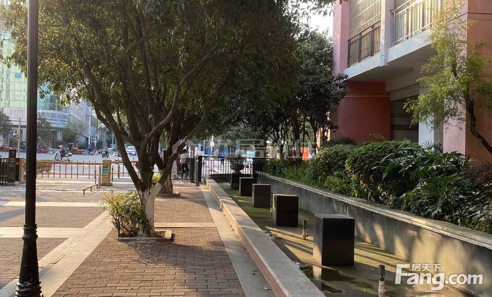 御林湾电梯中层朝南二房双阳台万福广场联达山与城普罗旺斯旁