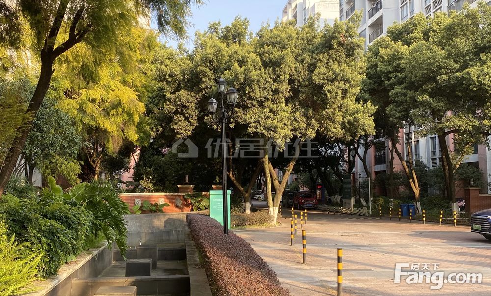 御林湾电梯中层朝南二房双阳台万福广场联达山与城普罗旺斯旁