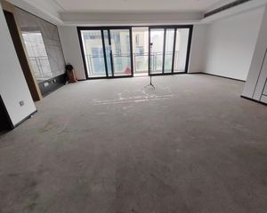 中国铁建花语江湾4室2厅2卫南朝向710.0万元/套出售