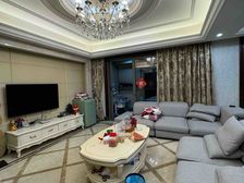 公园旁大平层 鄞州公园东侧荣安府196平精装四房南向低层满二