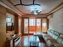 中山小区3室2厅2卫南朝向318.0万元/套出售