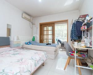 玉泉营南北通透大三居,商品房满五 丽泽商圈,双地铁