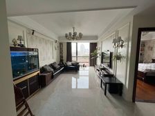 中凯城市之光 精装全南2房 满五税少 拎包入住 看房随时