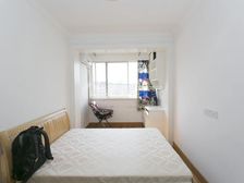 上南六村,双南两房,小区中间位置,7.8号线800米,好看房