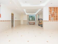 优山美地B区 5室2厅 南 北