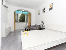 曹家渡华纺小区,武宁路双轨交交通便利,配套完善