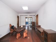 03年房龄+中楼层+飞机户型+配套设施齐全+近12号线中