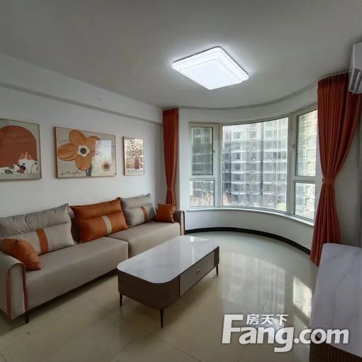  �����ı��� 2��1��1�� 93ƽ��װ�� 1800Ԫ/�� 