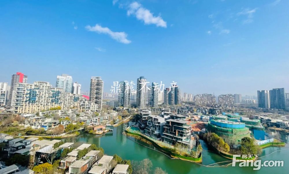 成都天府新区麓湖麓湖生态城麒麟荟二手房 九室 - 房天下