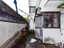 必看好房市实小本部总价低两房朝南一楼带30平院子采光佳带车库