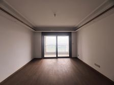 堇天府 3室2厅 南北通透,精装小区环境好配套齐全