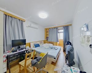 三环内三源里南小街南北通透户型,满五年唯一