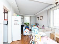 金桥 · 2室 · 2厅(30万装修全送)采光中层,一梯两户