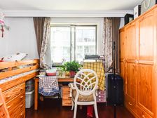 梅岭新村2室1厅1卫1阳台南北5/6层