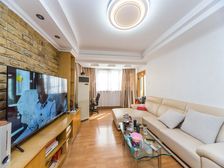 姑香苑一楼 3开间朝南飞机户型·南北通风,采光好,独库有车位