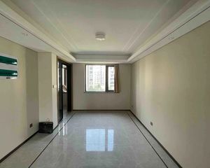 海尔产城创翡翠东方4室2厅2卫南朝向490.0万元/套出售