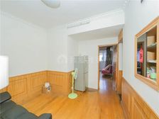 浦东金杨南向一居 满五简装 总价168万