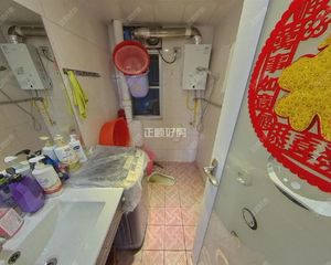 新香洲九中十电梯二房南向保养好直接住学户不占用