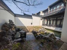 正南上海桃花源4室2厅精装修