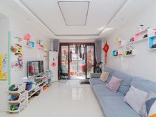 玉龙湾旁飞龙新苑 3室2厅 精装修出售价格可谈