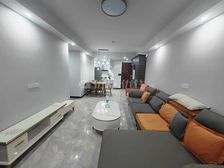 保利领秀府 4楼 看青秀山 视野开阔 民主路小学