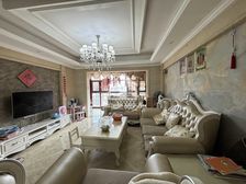 凤景湾长湖路 两梯两户 大平层南北通透 双凤翔學区