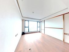 二号府邸 全新未住人 楼层视野好 4开间朝南 房东诚售