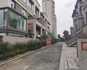 梁祝文化小镇天逸湾别墅4室2厅3卫南朝向750.0万元/套出售