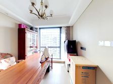 姚江晴雪 楼层好 装修保养好 房东诚心出售可拎包入住